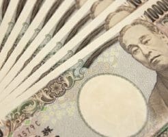 時給3000円 バイト 女性 日払